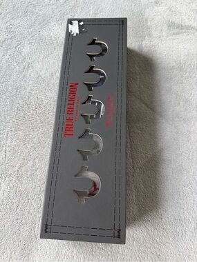 True Religion Black and Red Logo Men's Belt Gift Set